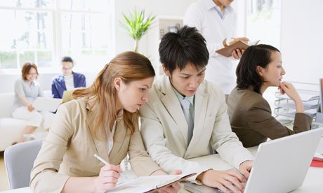 PELATIHAN ENHANCING YOUR SKILLS TO BECOME A SUCCESSFUL CREDIT ANALYST